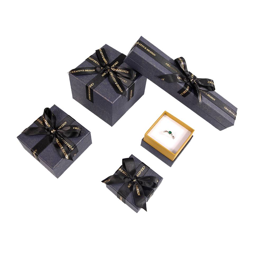 Fancy jewelry ring pendant bracelet bangle boxes wholesale