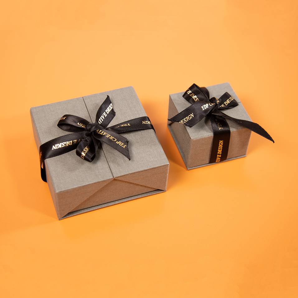 Custom grey paper jewellery ring pendant box packaging wholesale